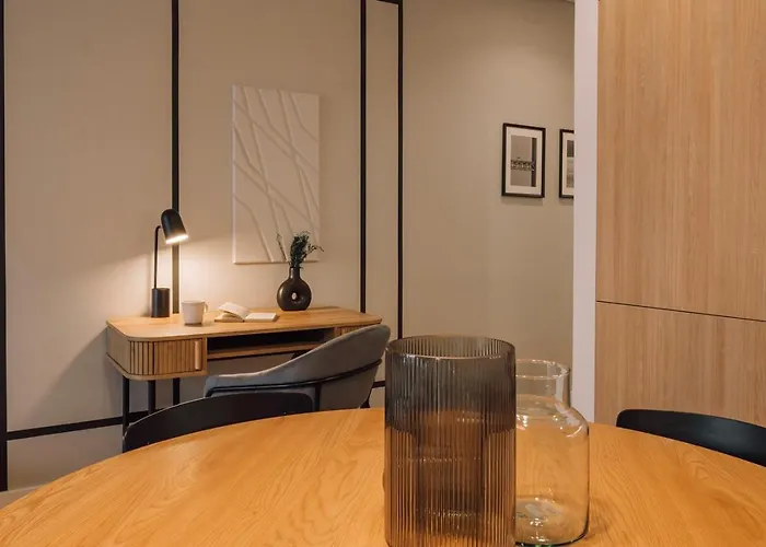 Marinha - 2 Bedrooms And Shared Pool In Arroios *