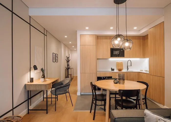 Marinha - 2 Bedrooms And Shared Pool In Arroios Διαμέρισμα Lisboa