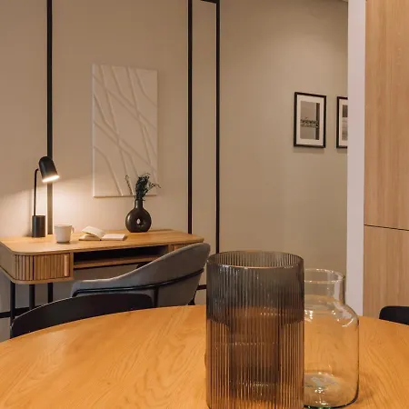 Marinha - 2 Bedrooms And Shared Pool In Arroios *